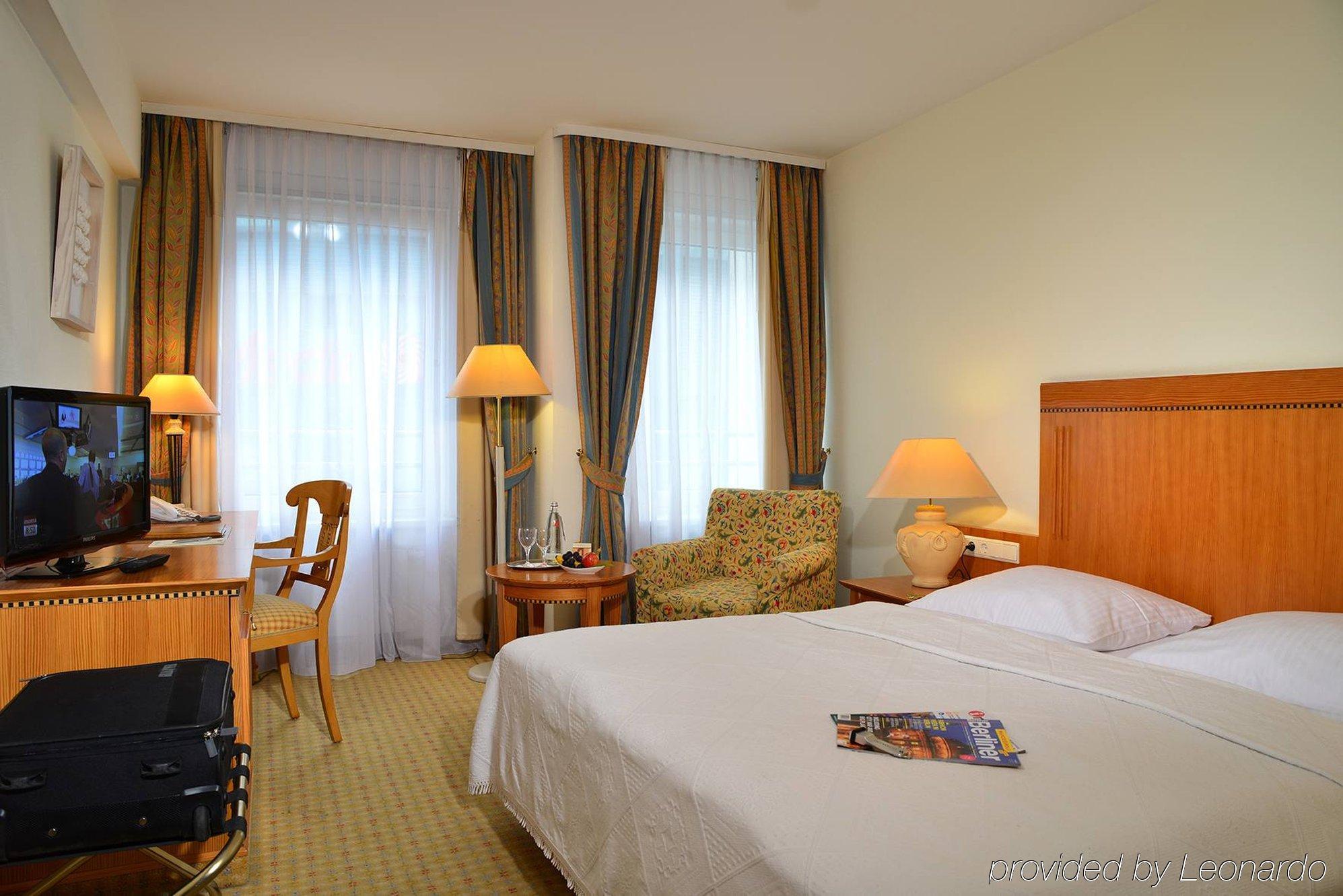 Hotel Domicil Berlin By Golden Tulip Exterior foto